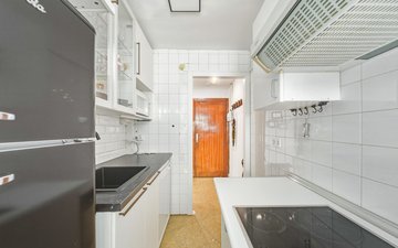 Property slide 21