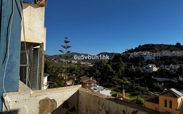 Property slide 24