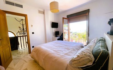 Property slide 10