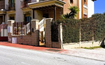 Property slide 17