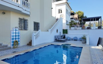Property slide 14
