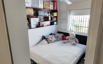 Property slide 5