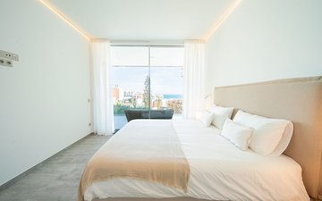Property slide 16