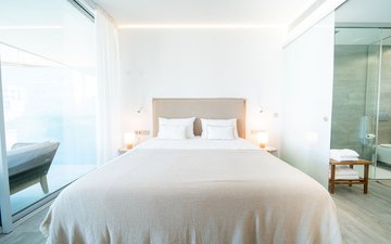 Property slide 20