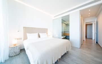 Property slide 21