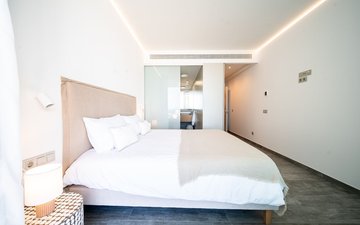 Property slide 39