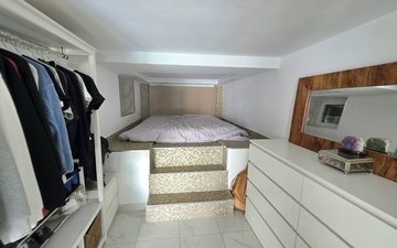 Property slide 29
