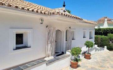 Property slide 31