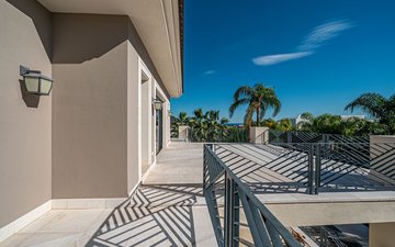 Property slide 58