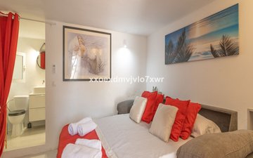 Property slide 19