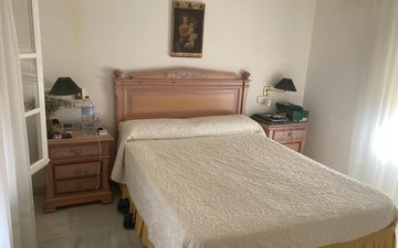 Property slide 24