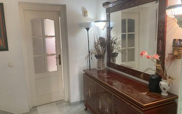 Property slide 25