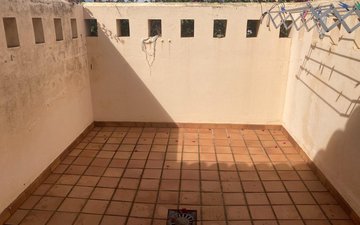 Property slide 40