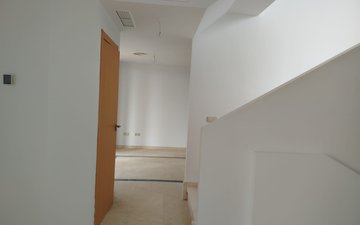 Property slide 24