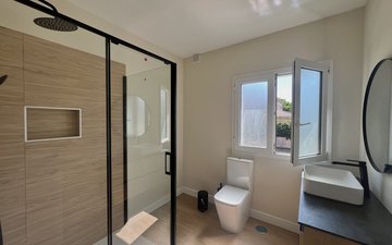 Property slide 19