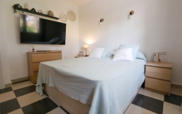 Property slide 22