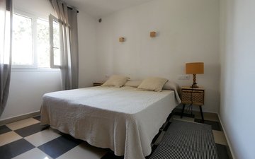 Property slide 24