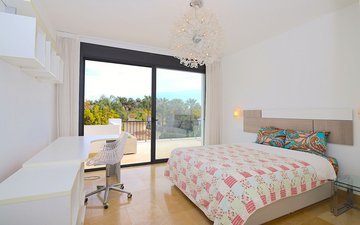Property slide 24