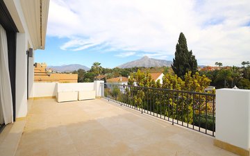 Property slide 29