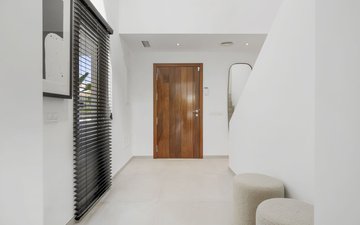 Property slide 22
