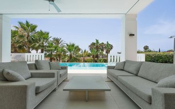 Property slide 10