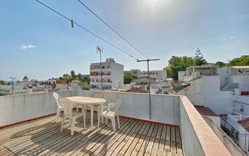 Property slide 43