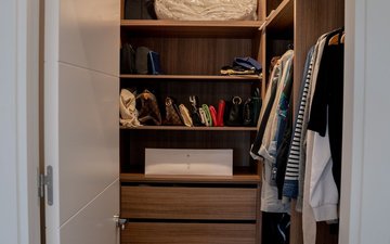 Property slide 25