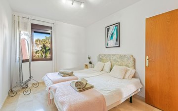 Property slide 18