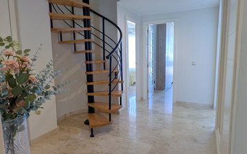 Property slide 10