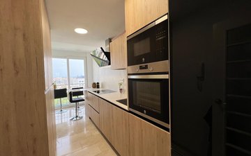 Property slide 31
