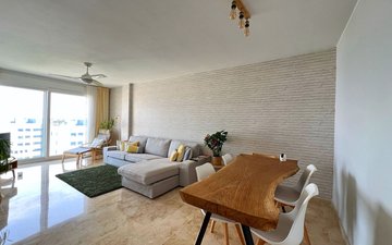 Property slide 44