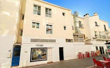 Property slide 21