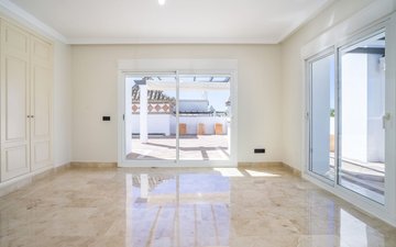 Property slide 20