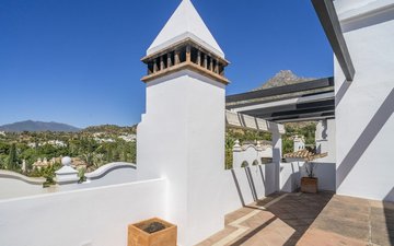 Property slide 25