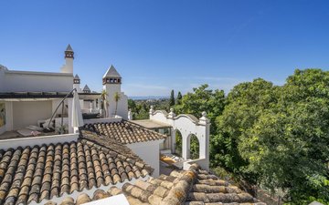 Property slide 29