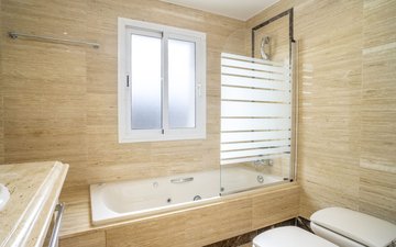 Property slide 36