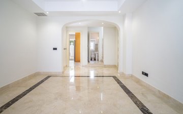 Property slide 39