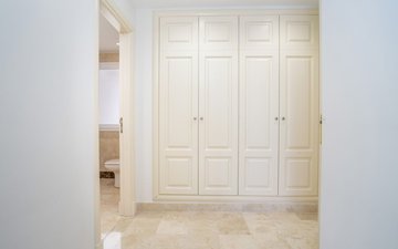 Property slide 40