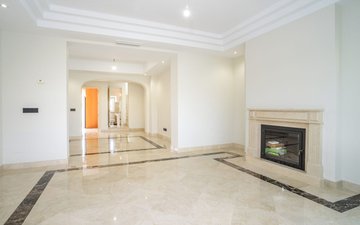 Property slide 58