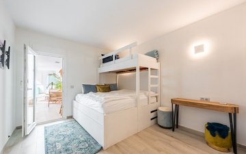 Property slide 18