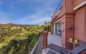 Property slide 18