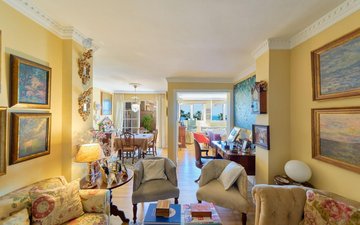 Property slide 21