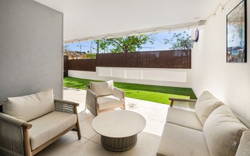 Property slide 22