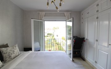 Property slide 14