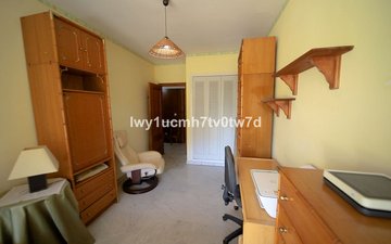 Property slide 20