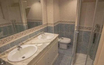 Property slide 25