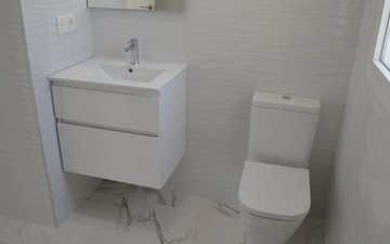Property slide 21