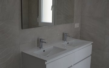 Property slide 27