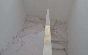 Property slide 34