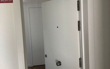 Property slide 21